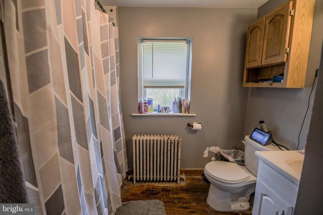 1 S MAIN ST, Richlandtown, PA 18955