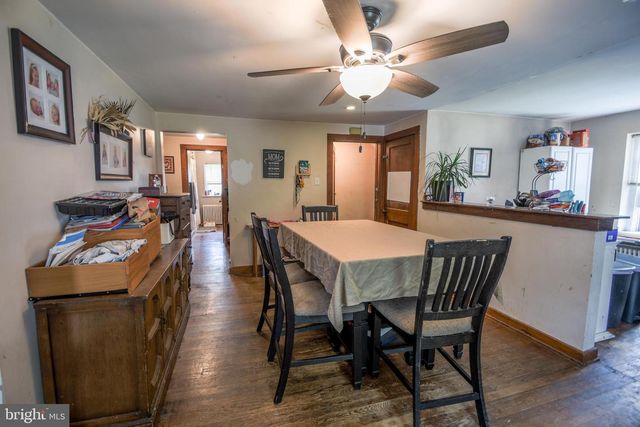 1 S MAIN ST, Richlandtown, PA 18955