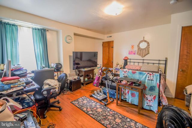 1 S MAIN ST, Richlandtown, PA 18955