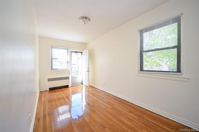 160-02 Booth Memorial Avenue, Flushing, NY 11365