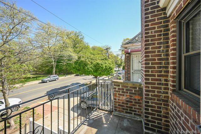160-02 Booth Memorial Avenue, Flushing, NY 11365