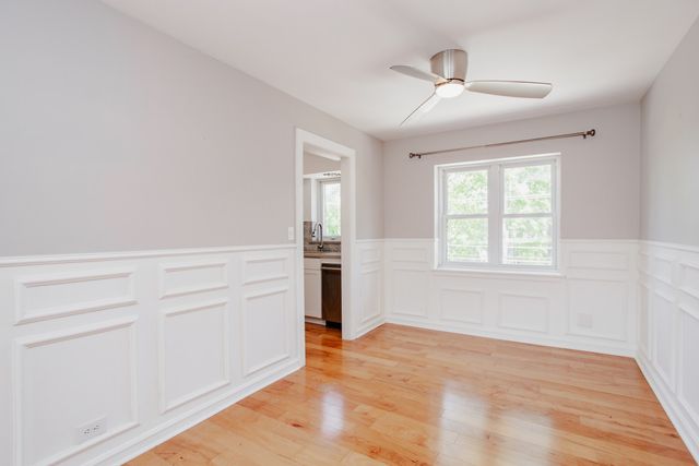 2611 Central Street 3, Evanston, IL 60201