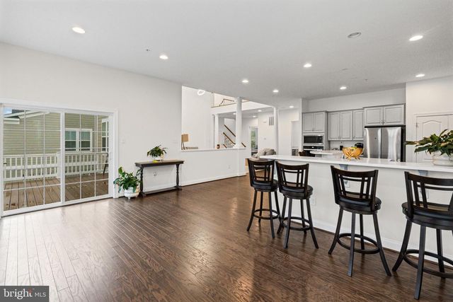6500 PADDINGTON ST, Middle River, MD 21220