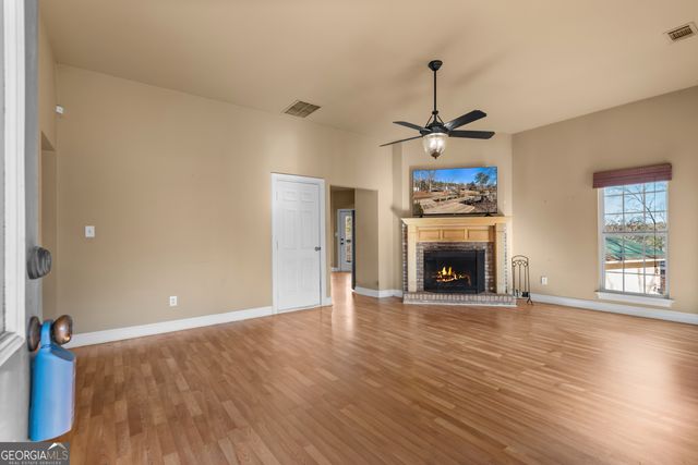 200 Bradley Road, Jackson, GA 30233