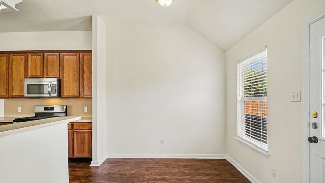 1014 Sapling Crest Court, Fresno, TX 77545