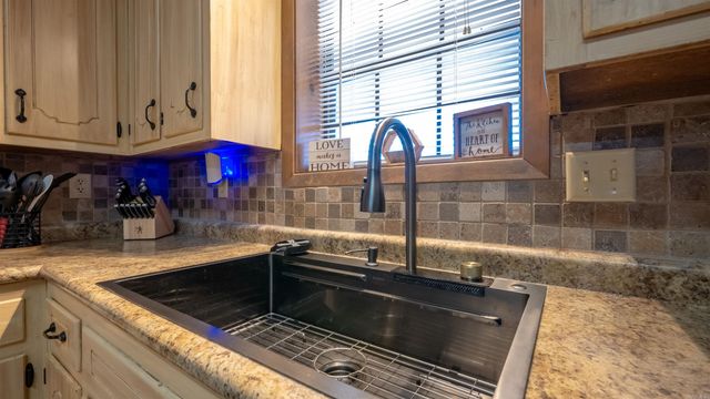 7 Melissa Lane, Batesville, AR 72501