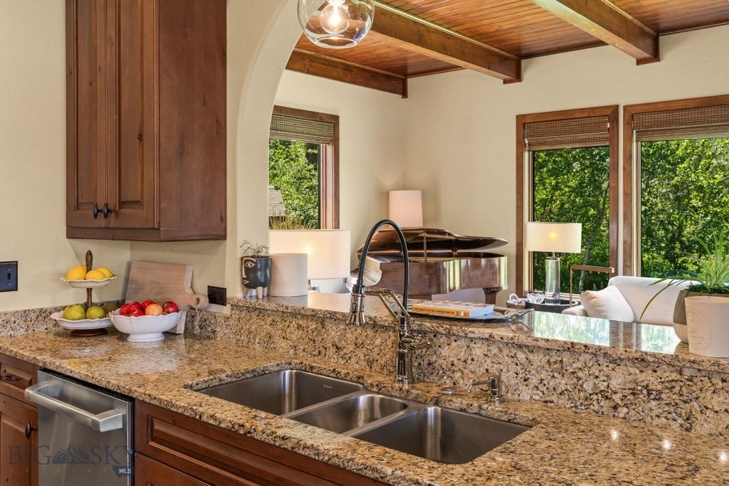 101 Milky Way Drive, Bozeman, MT 59718 photo 16