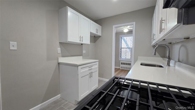 84-09 155th 3B, Howard Beach, NY 11414