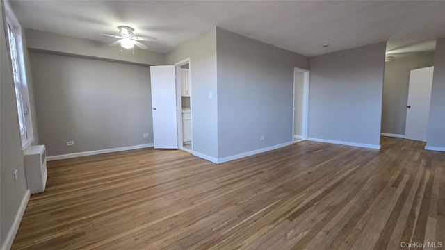 84-09 155th 3B, Howard Beach, NY 11414