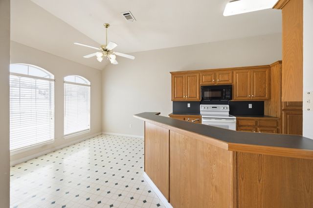 2606 Valley Ridge Lane, Sherman, TX 75092