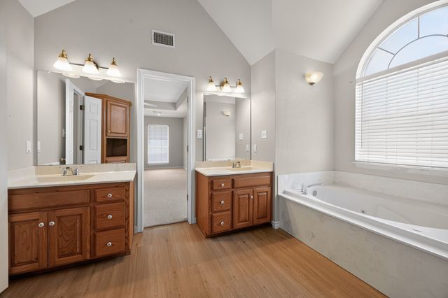 2606 Valley Ridge Lane, Sherman, TX 75092