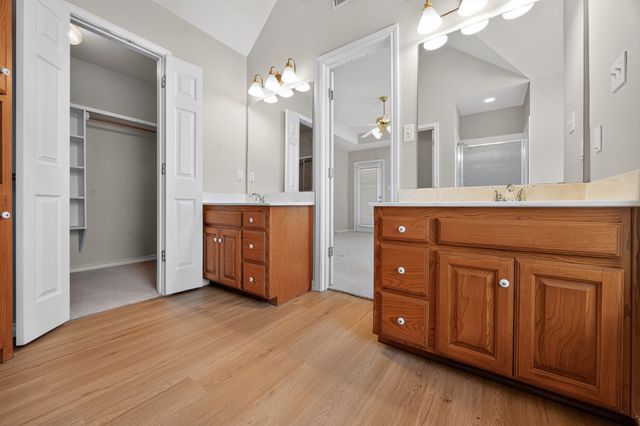 2606 Valley Ridge Lane, Sherman, TX 75092