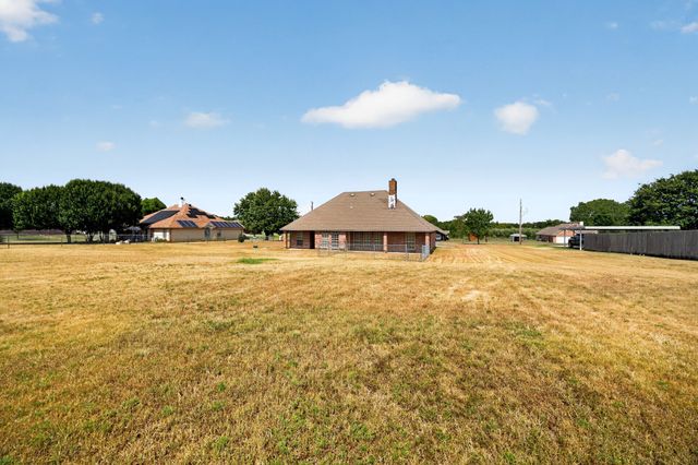 2606 Valley Ridge Lane, Sherman, TX 75092