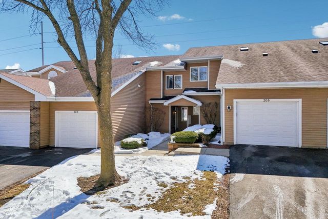 208 Creek Edge Court, Waunakee, WI 53597