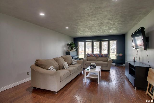 2307 PAYSON Avenue, Quincy, IL 62301