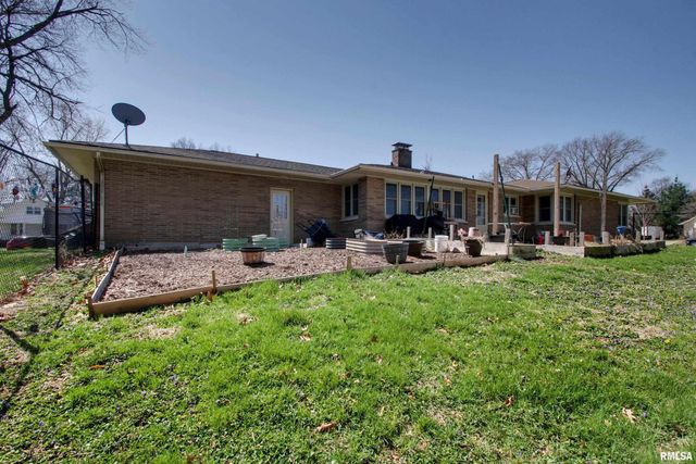 2307 PAYSON Avenue, Quincy, IL 62301