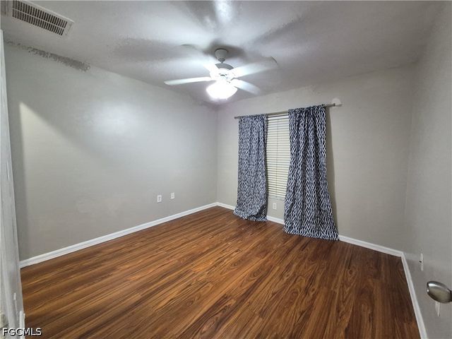 3001 51st ST SW, Lehigh Acres, FL 33976