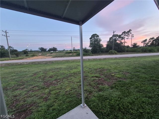 3001 51st ST SW, Lehigh Acres, FL 33976