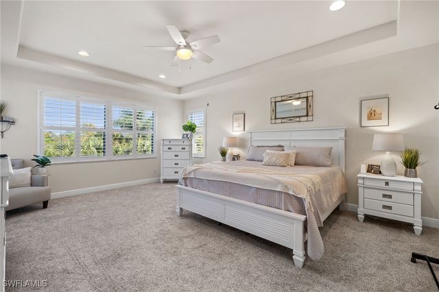 8559 El Mirasol CT, Estero, FL 33967