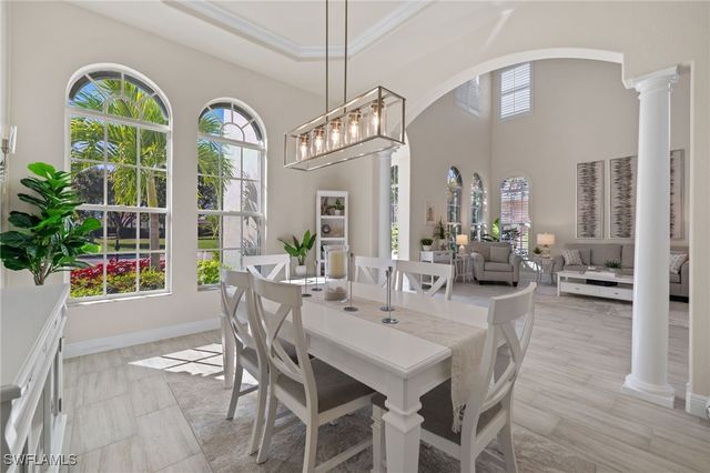 8559 El Mirasol CT, Estero, FL 33967