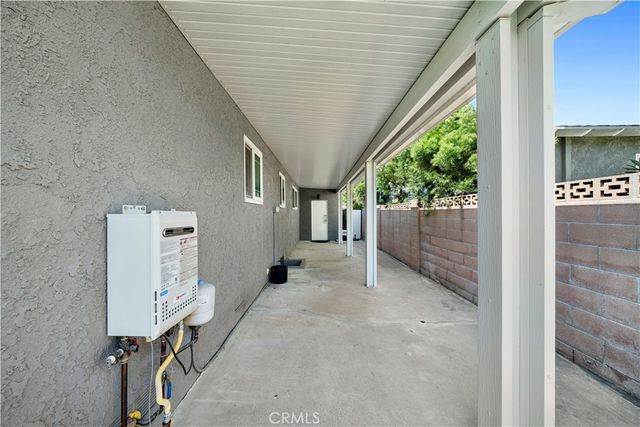 402 E Hoover Avenue, Orange, CA 92867