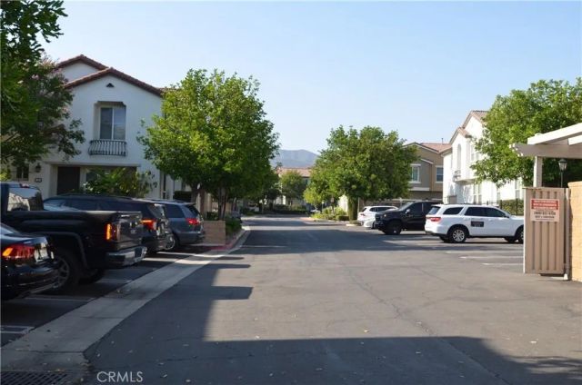 15723 Parkhouse 40, Fontana, CA 92336