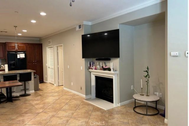 15723 Parkhouse 40, Fontana, CA 92336