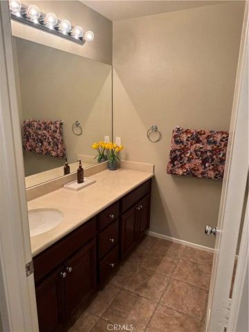 15723 Parkhouse 40, Fontana, CA 92336