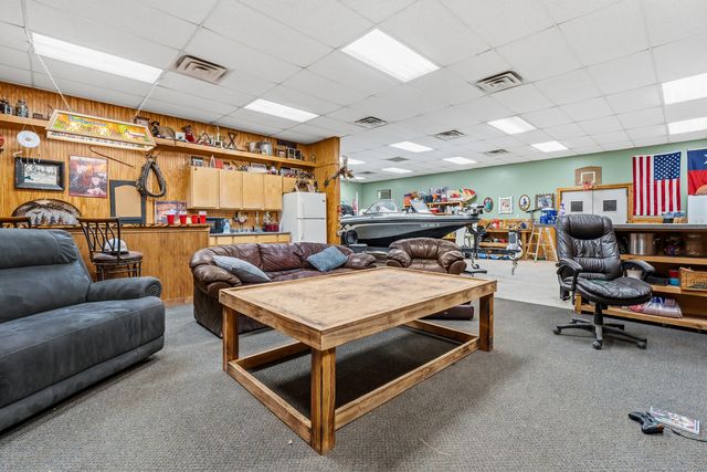 9506 FM 835, Slaton, TX 79364