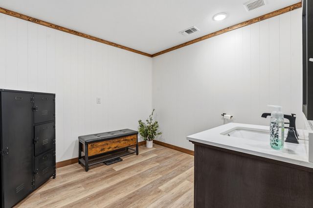 9506 FM 835, Slaton, TX 79364