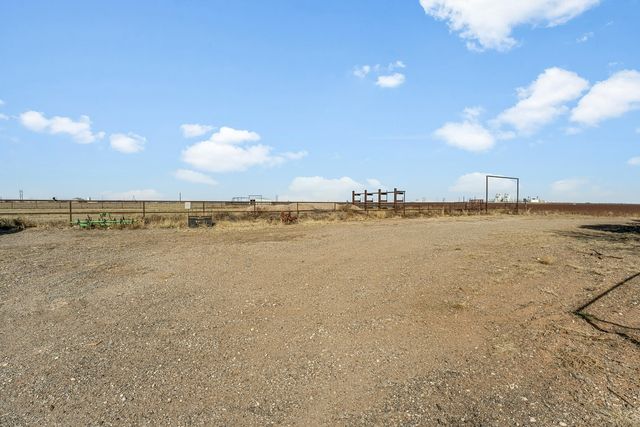 9506 FM 835, Slaton, TX 79364