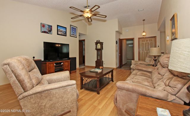 426 HARVEST BEND Drive, Fleming Island, FL 32003