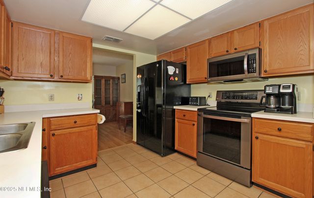 426 HARVEST BEND Drive, Fleming Island, FL 32003
