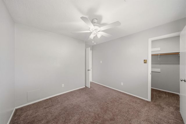 1146 Woodbridge Avenue, Pearland, TX 77584