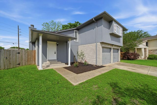 1146 Woodbridge Avenue, Pearland, TX 77584