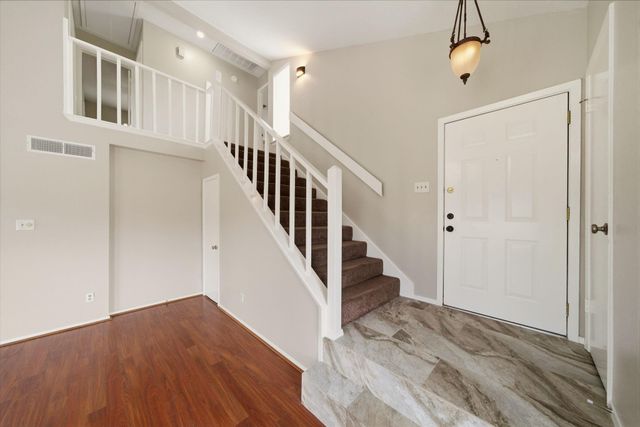 1146 Woodbridge Avenue, Pearland, TX 77584