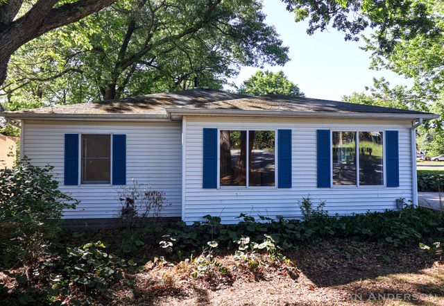 6265 W Old Channel Trail, Montague, MI 49437