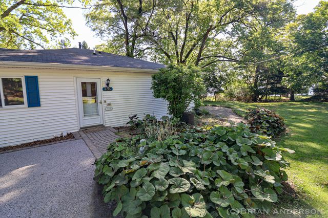 6265 W Old Channel Trail, Montague, MI 49437
