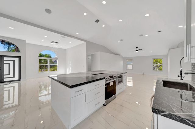 22357 Collington Drive 22357, Boca Raton, FL 33428