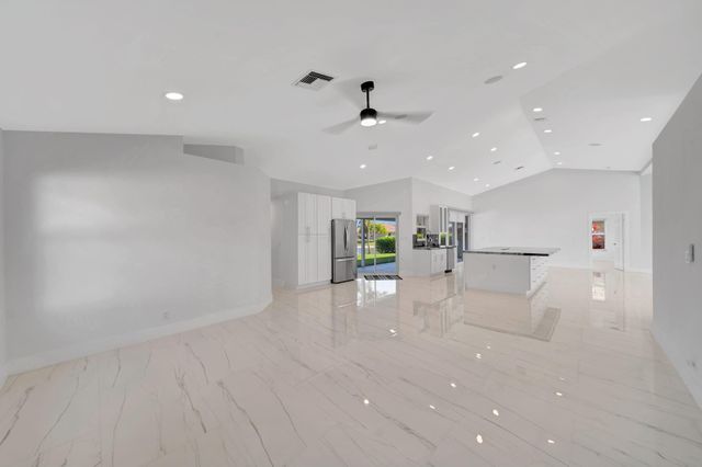 22357 Collington Drive 22357, Boca Raton, FL 33428