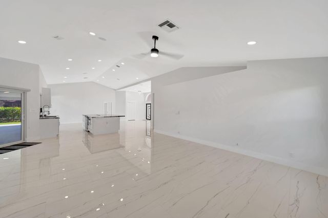 22357 Collington Drive 22357, Boca Raton, FL 33428