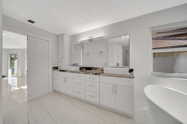 22357 Collington Drive 22357, Boca Raton, FL 33428