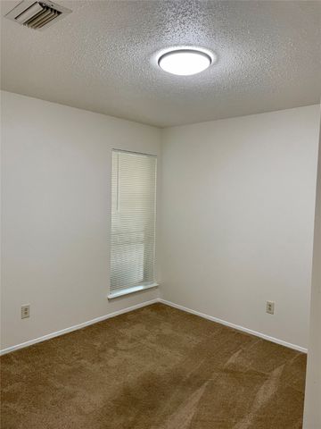 905 Northshore Drive, Garland, TX 75040