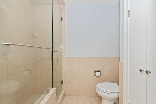 661 Bering Drive 504, Houston, TX 77057