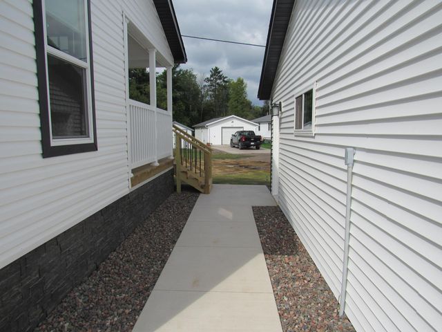 825 Folz Boulevard, Moose Lake, MN 55767
