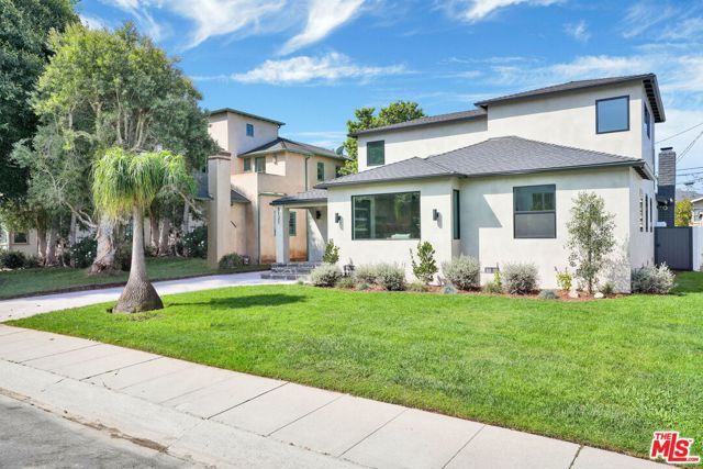 8121 Chase Avenue, Los Angeles, CA 90045