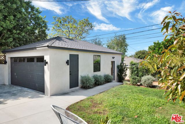 8121 Chase Avenue, Los Angeles, CA 90045