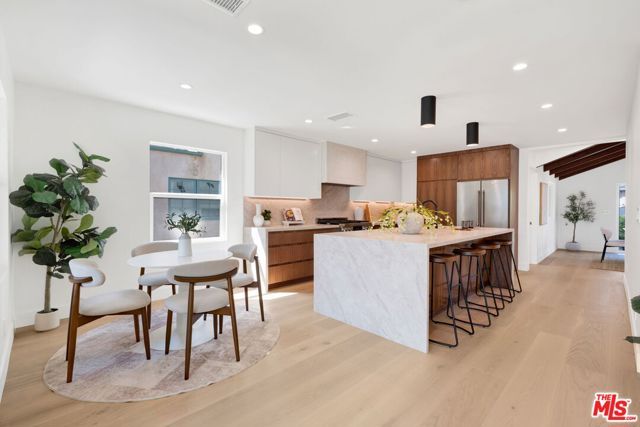 8121 Chase Avenue, Los Angeles, CA 90045