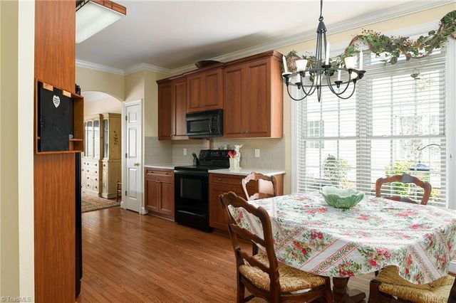 4016 Clinard Road, Clemmons, NC 27012