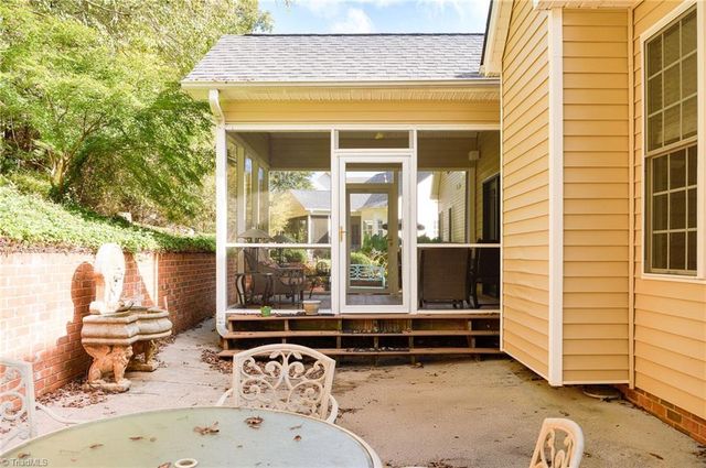 4016 Clinard Road, Clemmons, NC 27012